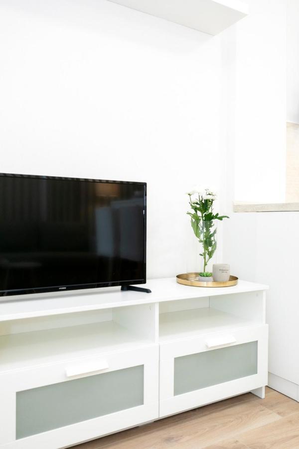 Alure Residences 2 & 24H Self Check-In, Parking In The Garage In The Apartment Building Included, New Building, Terrace, Green Location With A Forest Park With A Lake, Children'S Playground Banská Bystrica Eksteriør billede