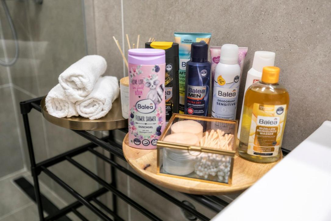 Alure Residences 2 & 24H Self Check-In, Parking In The Garage In The Apartment Building Included, New Building, Terrace, Green Location With A Forest Park With A Lake, Children'S Playground Banská Bystrica Eksteriør billede