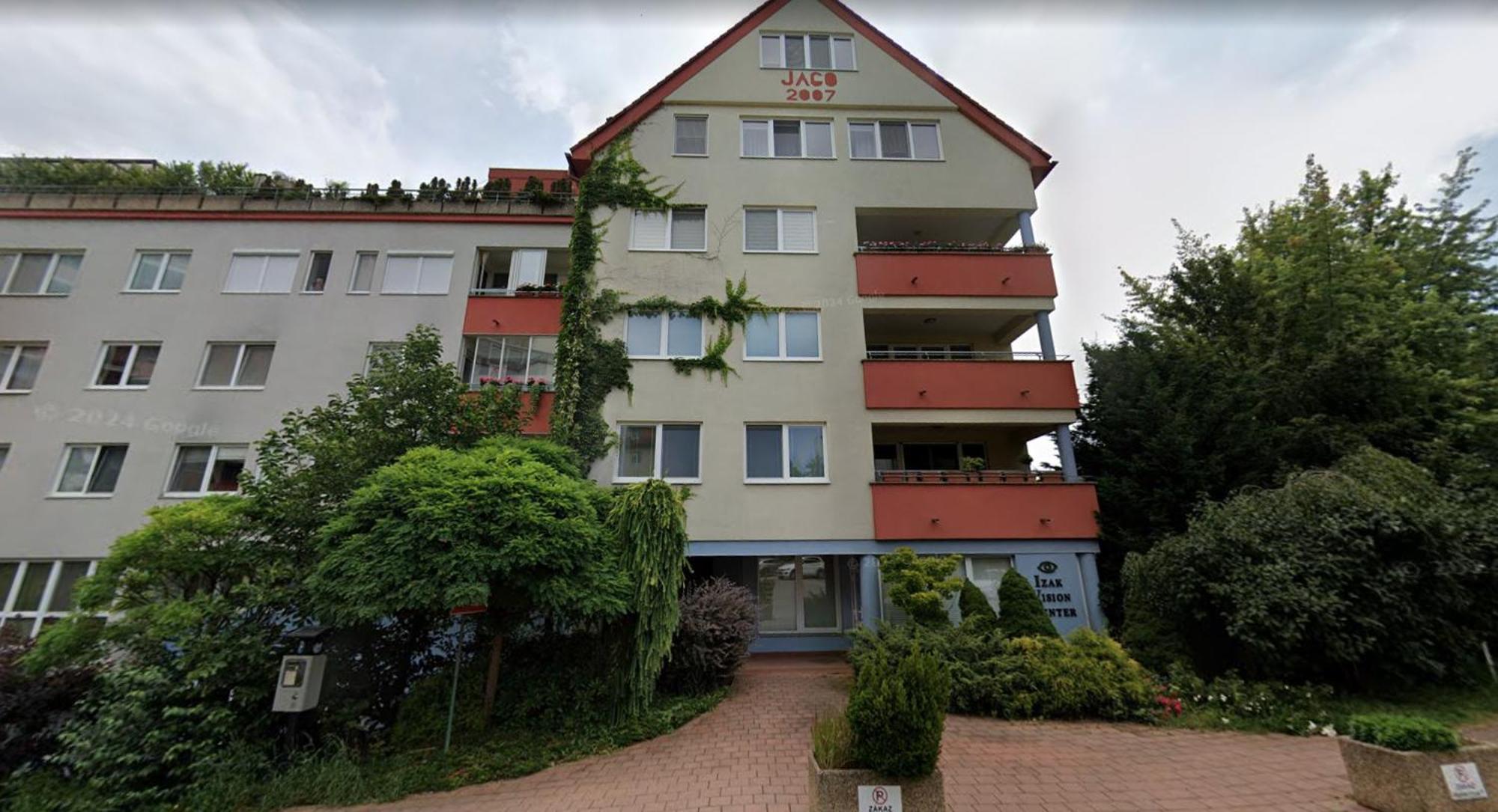 Alure Residences 2 & 24H Self Check-In, Parking In The Garage In The Apartment Building Included, New Building, Terrace, Green Location With A Forest Park With A Lake, Children'S Playground Banská Bystrica Eksteriør billede